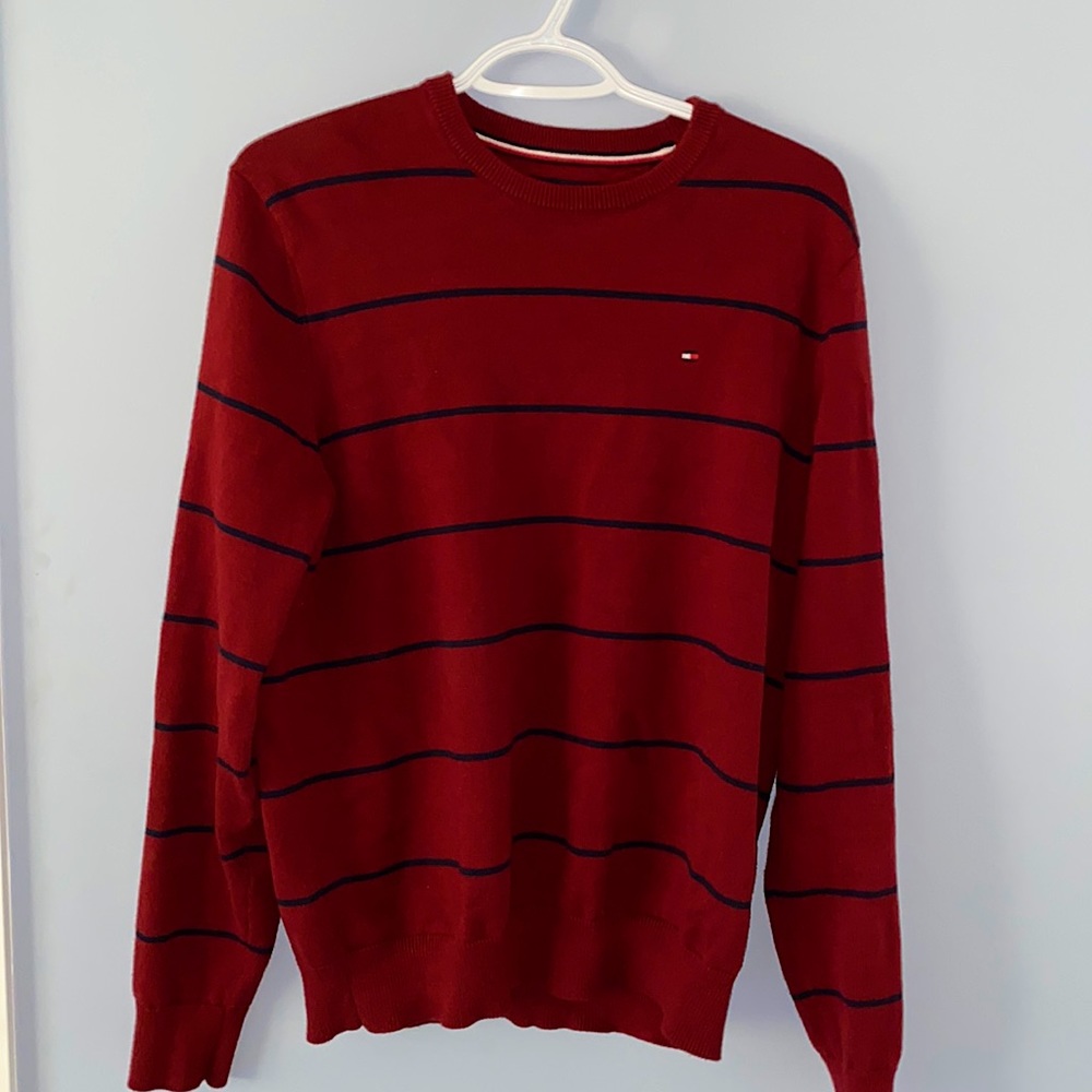 Maroon Tommy Hilfiger crewneck - Picture 1 of 3